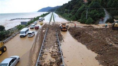 استنفار تركي مكثف بعد كارثة السيول