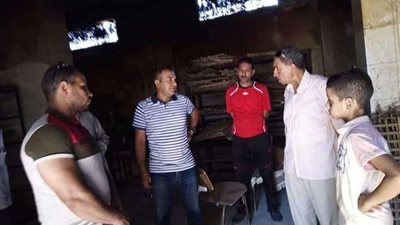 رئيس مركز أبو قرقاص بالمنيا يتفقد المخبز الآلي بعد إعادة تشغيله