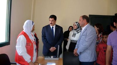 توافد سيدات القليوبية على مبادرة السيسي لدعم صحة المرأة