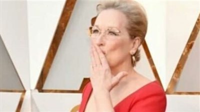 وصول ميريل ستريب و سيرشا رونان إلى حفل الأوسكار (صور)