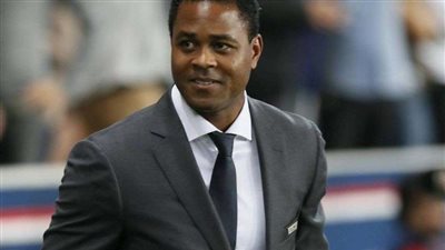 فيفا يحتفل بعيد ميلاد مدرب الكاميرون