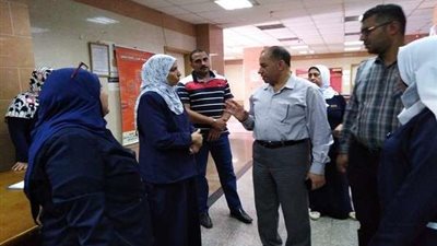 مدير التأمين الصحي يتفقد مستشفى العاشر من رمضان