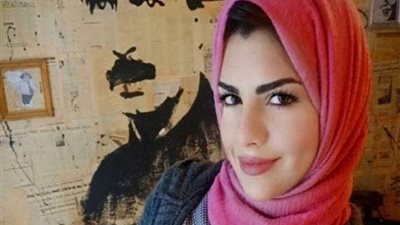 تجديد حبس آية حامد و4 آخرين في قضية 