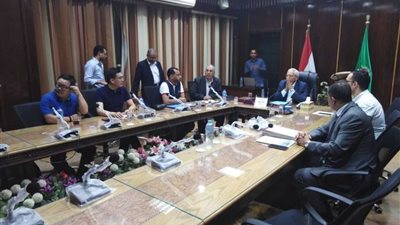 محافظ الدقهلية: جراجات متعددة الطوابق بالمنصورة لتخفيف مشكلة الانتظار