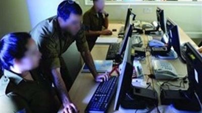 الشاباك الإسرائيلي يزعم: أحبطنا محاولة نقل خبير متفجرات إلى الضفة