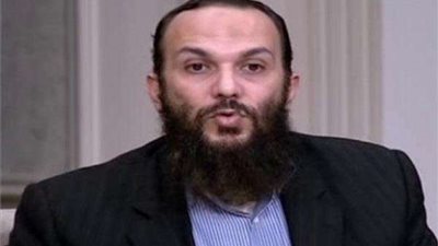 داعية سلفي لمحمد الصغير: لولا حزب النور ما دخلتم مجلس النواب