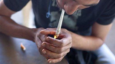 ضبط عاطل بحوزته كمية من مخدر 