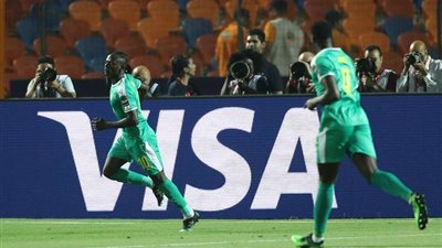 ساديو ماني يقود السنغال للفوز على أوغندا ومواجهة بنين بربع نهائي أمم أفريقيا