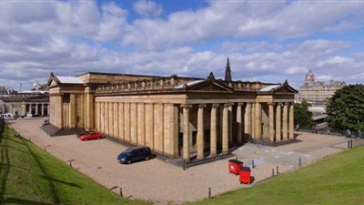 مصر تطلب توضيح من حكومة اسكتلندا حول حجر أثري بالمتحف الوطني