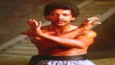 شاهد.. يوسف منصور بطل 