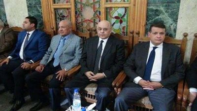 موسى مصطفى موسى يقدم واجب العزاء في وفاة قدري حسين