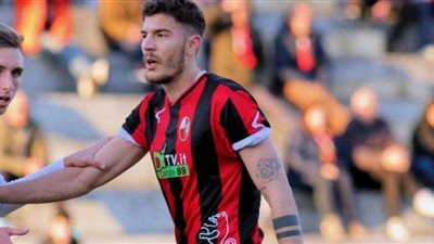 بارما الإيطالي يضم مدافع منتخب ألبانيا