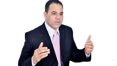 حماد الرمحي: الصحافة الورقية تحتضر.. وعلى الصحفيين اتباع المعايير العالمية