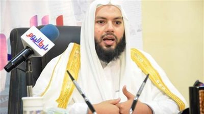 داعية إسلامي: استخدام مواقع التواصل الاجتماعي من الأشياء الجيدة لمواكبة العصر