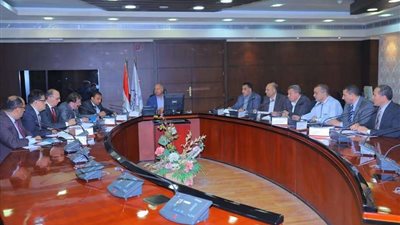 النقل: توريد 10 جرارت للسكة الحديد وإعادة تأهيل 81 آخرين