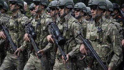 وزير دفاع اليونان: هدفنا الحفاظ على الاستعداد القتالي للقوات المسلحة