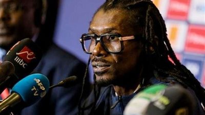 مدرب السنغال: نحلم بخوض نهائي أفريقيا ولن أفكر في الرحيل