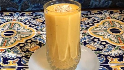 في خطوتين.. طريقة عمل سموزي المانجو المثلج