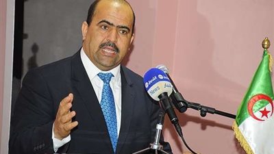 سليمان شنين يفوز برئاسة البرلمان الجزائري بالتزكية