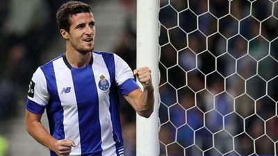 بورتو يعلن تعاقده مع لاعب روما الإيطالي إيفان ماركانو