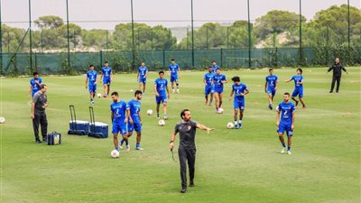 لاسارتي يواصل تنفيذ خططه في مران الأهلي