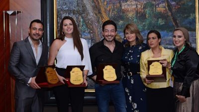 بالصور.. تكريم نجوم الفن في احتفالية معهد الإعلام بالإسكندرية