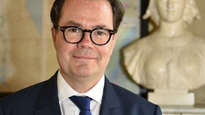 السفير الفرنسي: مصر تشهد تطورا في المجال الاقتصادي