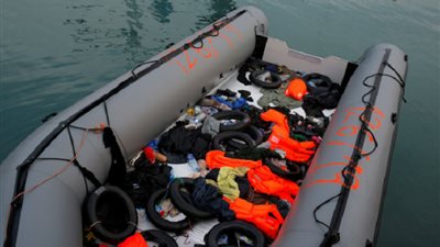 ارتفاع ضحايا غرق قارب قبالة سواحل تونس إلى 72 شخص