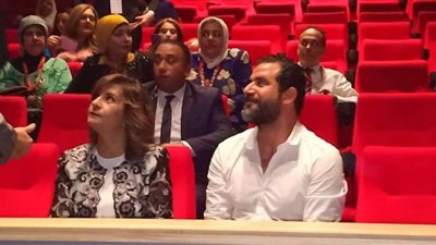 وزارة الهجرة تنظم عرض خاص لفيلم 