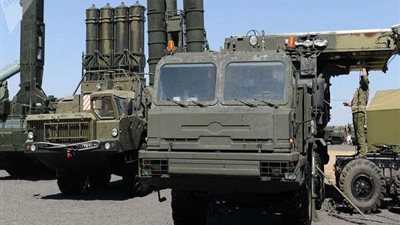 فيديو.. الدفاع الروسية ترسل منظومة إس 400 إلى تركيا