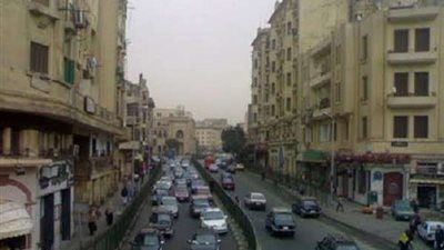 بسبب الخطورة الداهمة.. إخلاء عقار من محيط شارع الأزهر