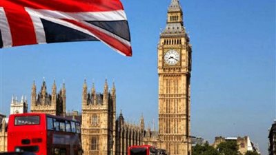 استطلاع: 33% من البريطانيين يرون أن اليمين المتطرف أكبر تهديد للنظام