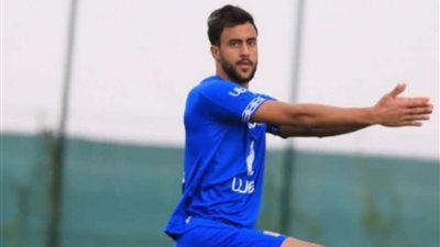أحمد علاء: المنافسة في الأهلي صعبة.. وأحلم بالتتويج بدرع الدوري