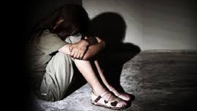 حبس الفتاة المتهمة بقتل سائق حاول اغتصابها 4 أيام