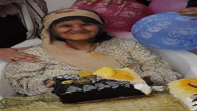 لإدخال الفرحة على المُسنين.. 