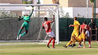 الأهلي يكتسح أوكام الإسباني بسباعية وديا