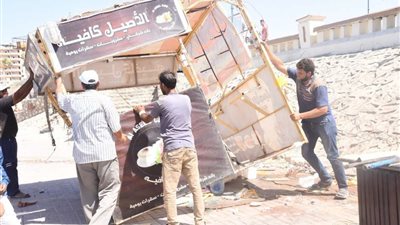 حملة لإعادة الانضباط وإزالة التعديات والعشوائيات بكورنيش مطروح 