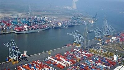 سفير الاتحاد الأوروبي: تعاون جديد بين وزارة البترول وميناء أنتويرب