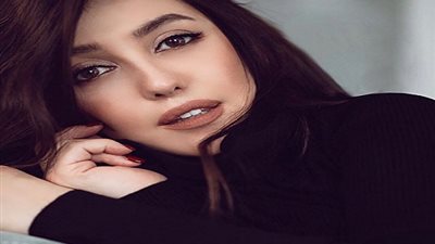 كندة علوش تغازل شقيقها في عيد ميلاده