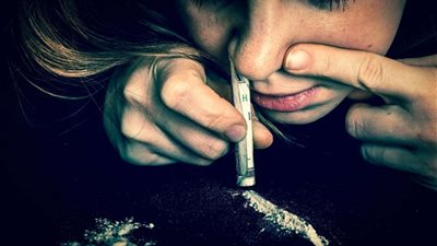 حبس عاطل عثر بحوزته ربع كيلو فودو بحلوان