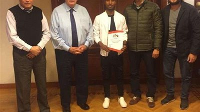 شميلس بيكلى ينضم لتدريبات المقاصة بعد انتهاء إجازته