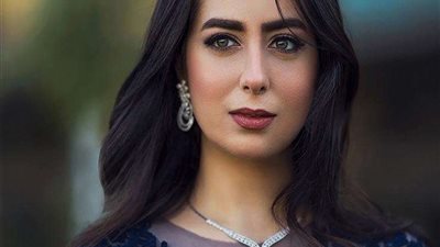 شاهد.. هبة مجدي تخطف الأنظار بإطلالة ملكية