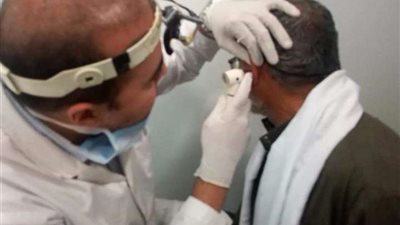 الكشف على 1579 مريضًا خلال يومين في قافلة طبية بميت غمر