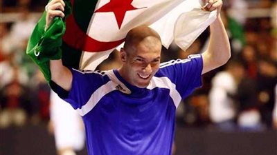 زين الدين زيدان يحضر نهائي أمم أفريقيا 2019 لدعم منتخب الجزائر