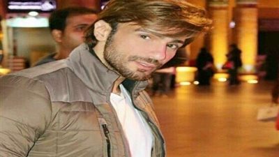 بالصور.. شادي شامل يعزف لمصر من 