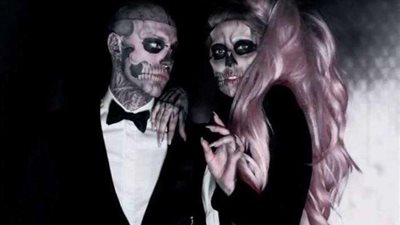 ليدي جاجا عن انتحار صديقها الزومبي: ”لابد أن ينقذ بعضنا البعض”