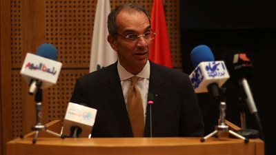 وزير الاتصالات يبحث مع سفير فرنسا التعاون في مجالات الذكاء الاصطناعي