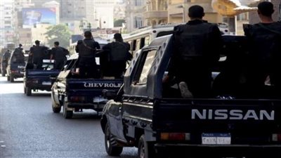 أجهزة الأمن بالجيزة تضبط 5 هاربين في واقعة مقتل مدمن بأكتوبر
