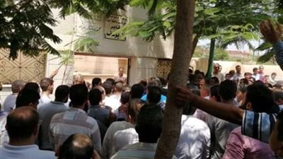 تشييع جثمان شقيق المخرج خالد يوسف بمسقط رأسه في القليوبية