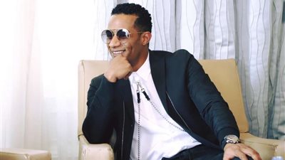 شاهد .. احتفال محمد رمضان بنجاح 